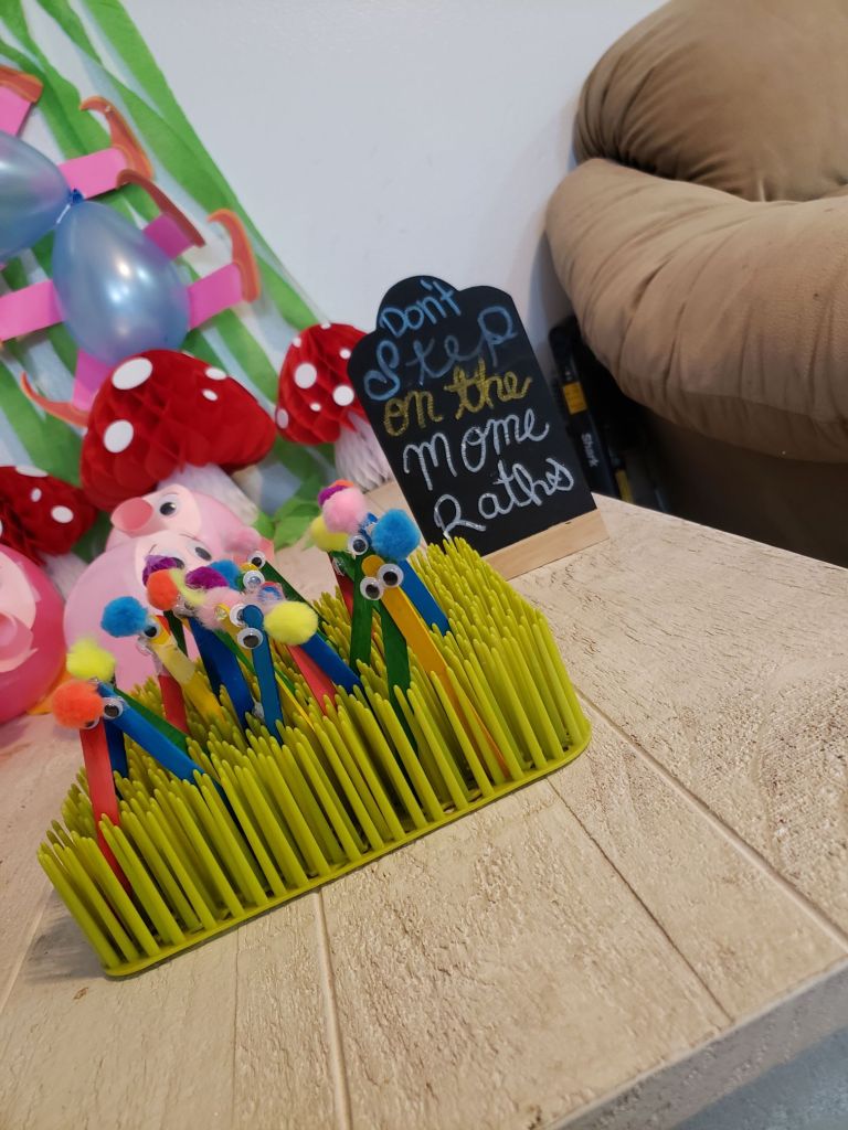 Alice in Wonderland Decor